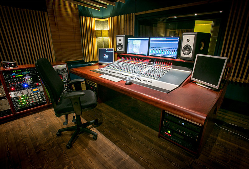 Clockwork Studio - AMS Neve